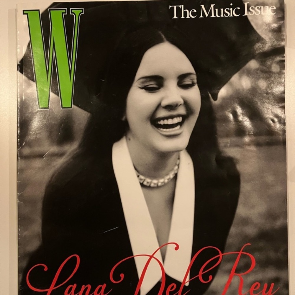 🎵Lana Del Rey W Magazine Exclusive The Music Issue - Picture 3 of 4